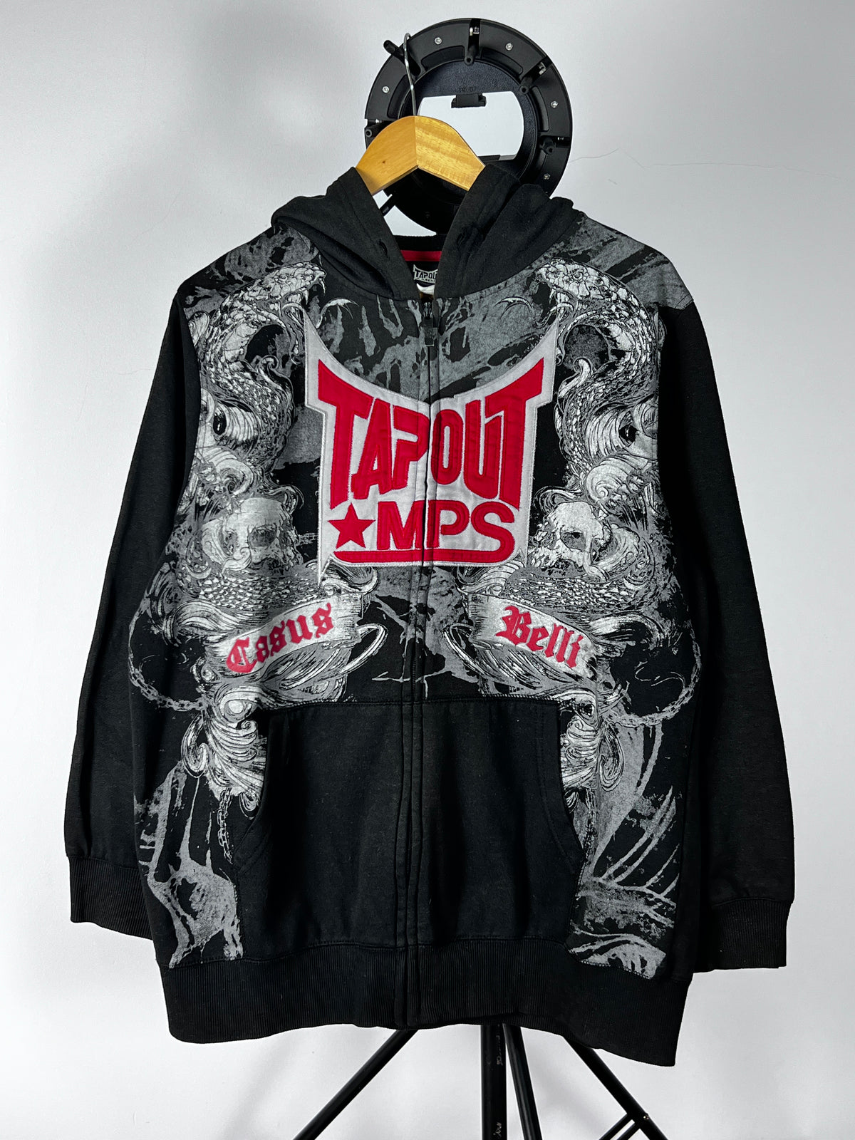 TAPOUT