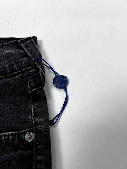 TRUE RELIGION